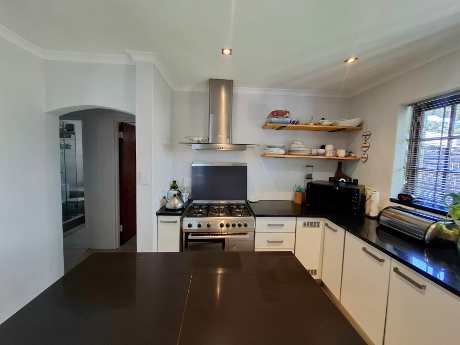 To Let 2 Bedroom Property for Rent in Table View Western Cape